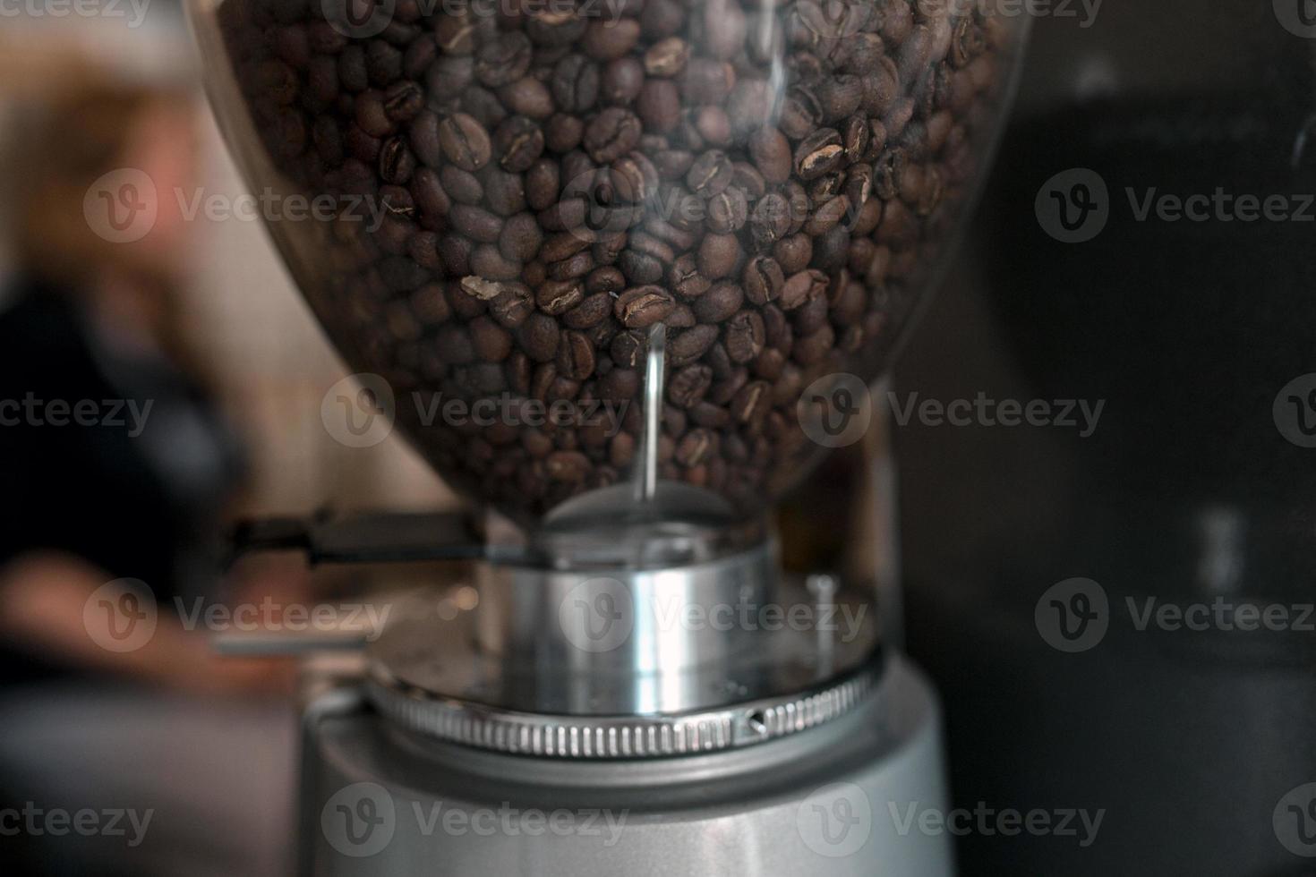 tolva de café en grano foto