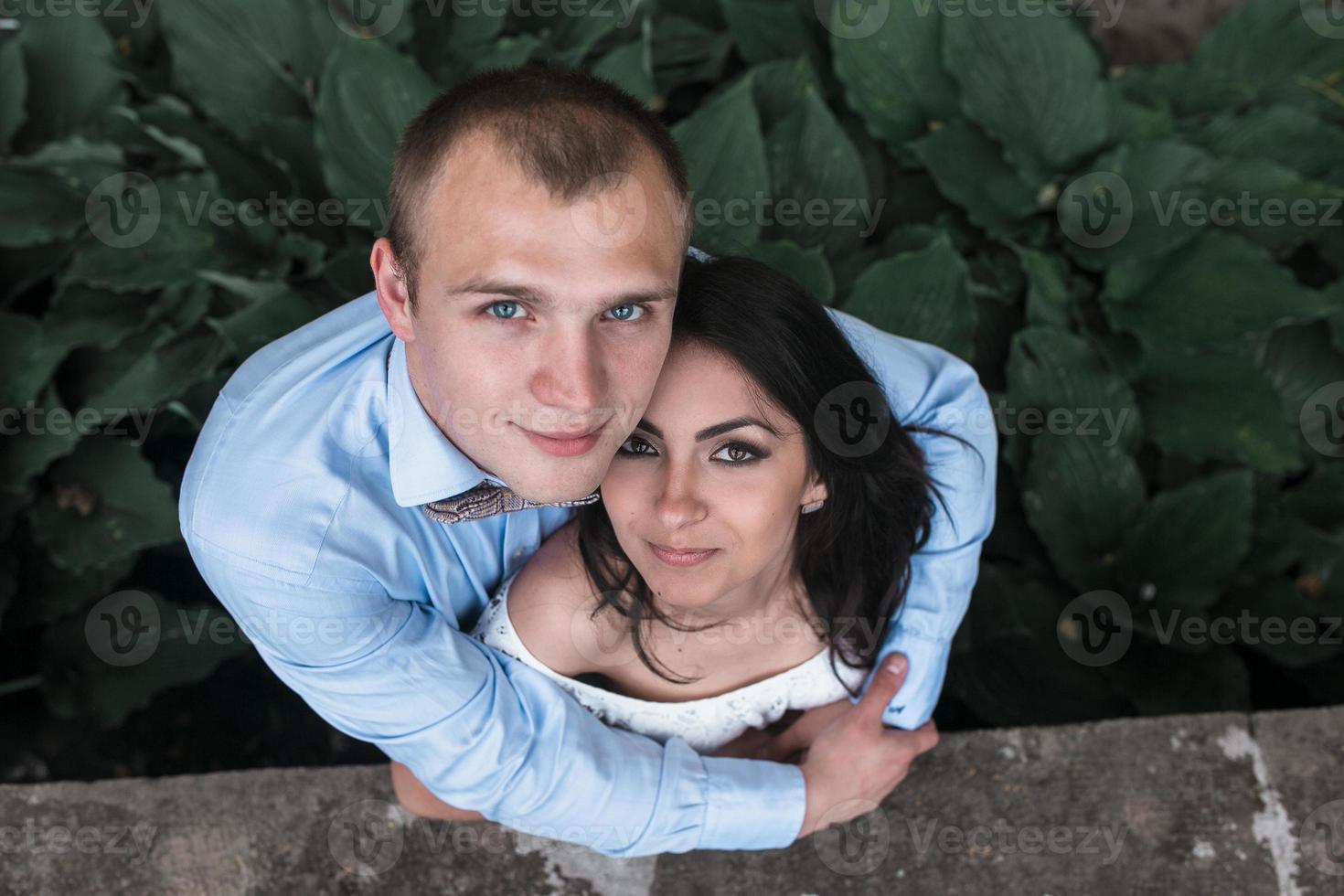 Couple outdoor portrait photo