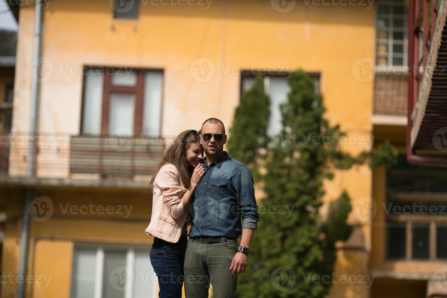 Couple outdoor portrait photo