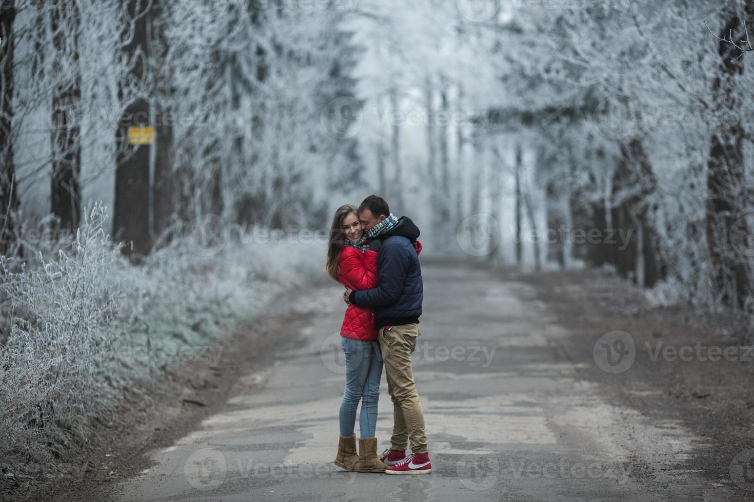 Couple outdoor portrait photo