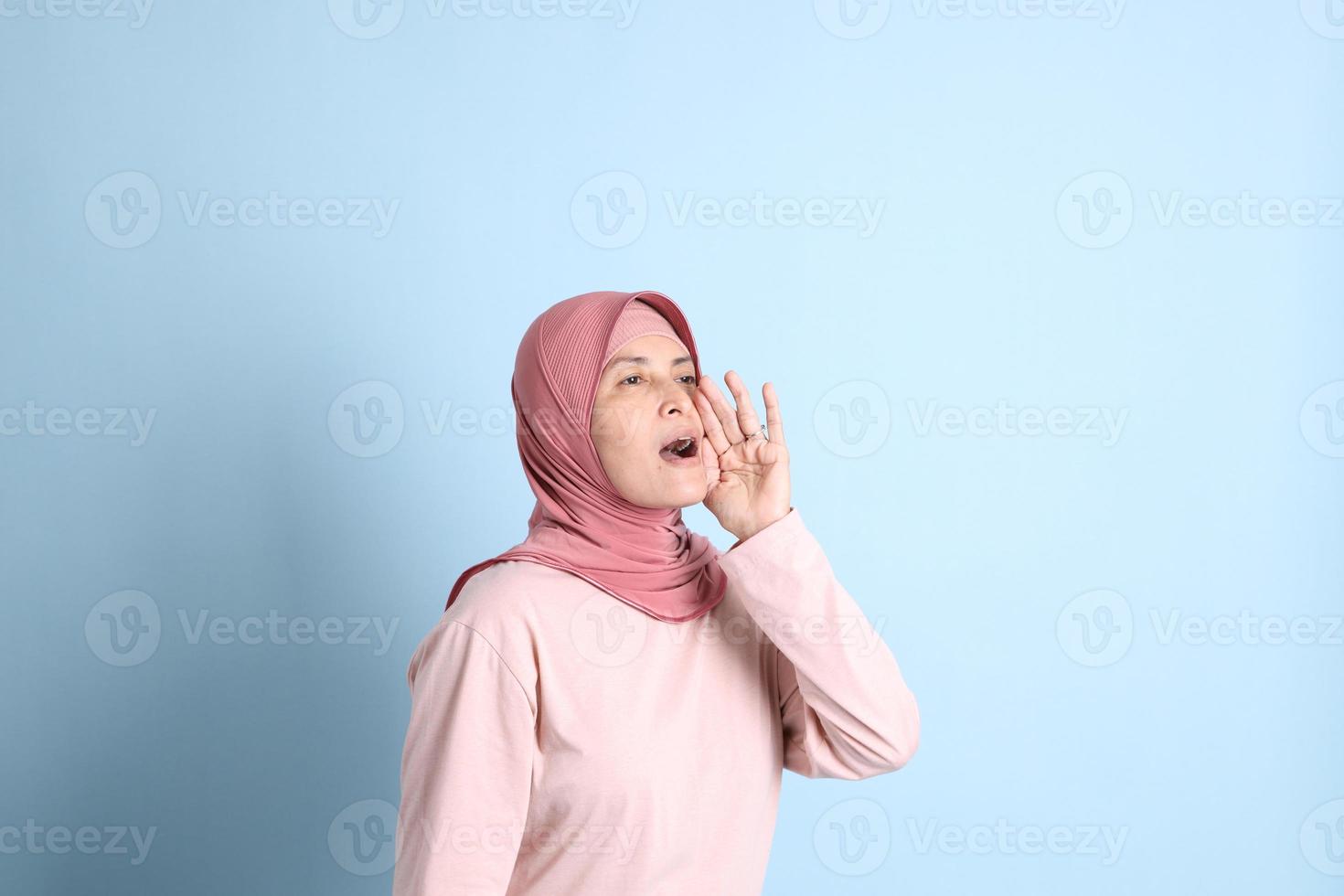 lady with hijab