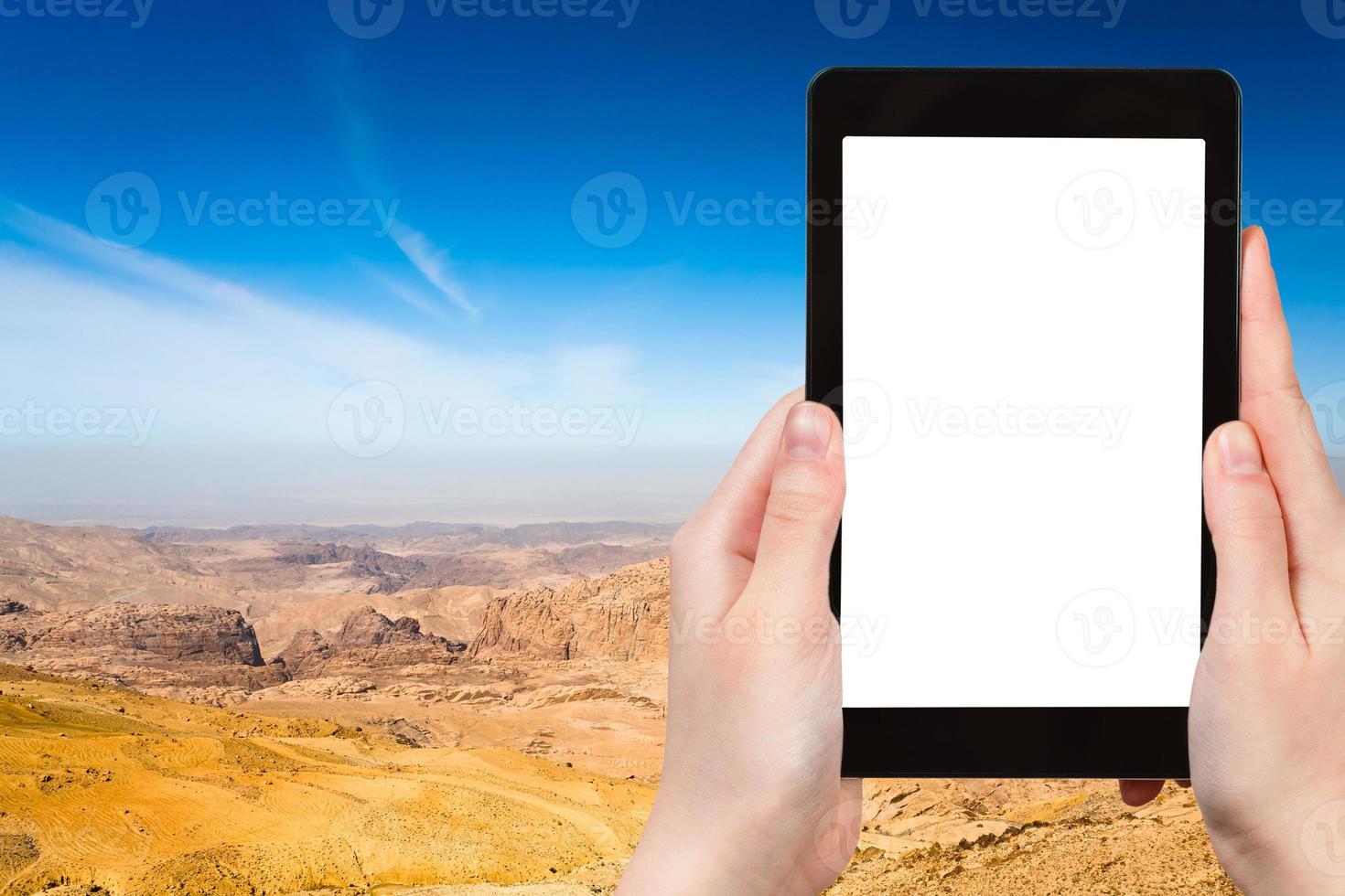 photo of mountain panorama of Jordan near Petra