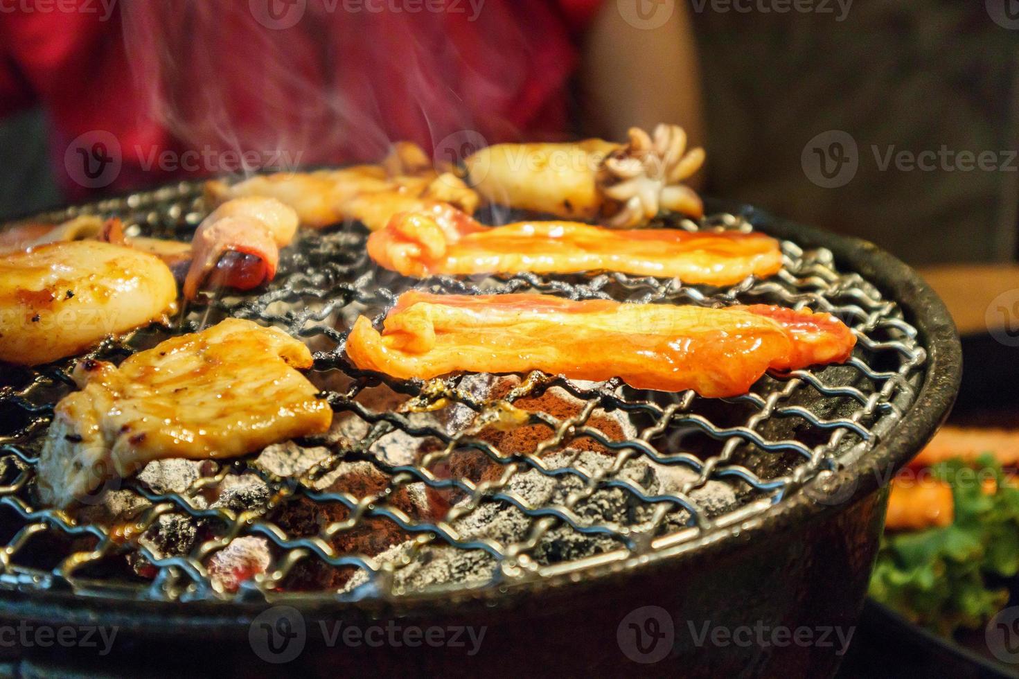 korean barbecue grilled bulgogi 12602783 Stock Photo at Vecteezy