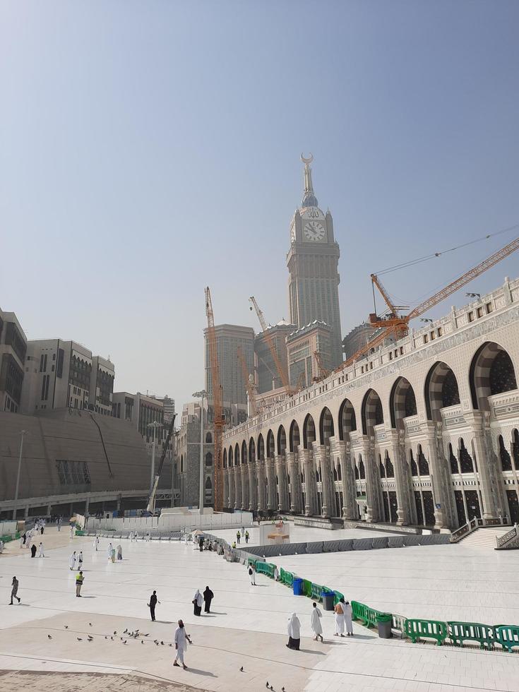 la meca, arabia saudita, octubre de 2022 - hermosa vista exterior de masjid al haram, la meca. el edificio de masjid al haram presenta una hermosa vista debido a su excelente construcción. foto