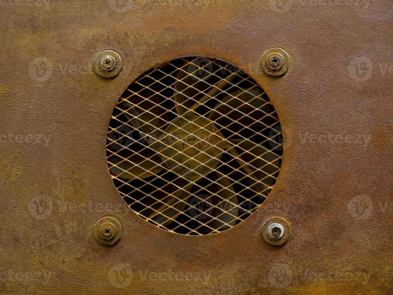 Rusty vent cover 1 photo