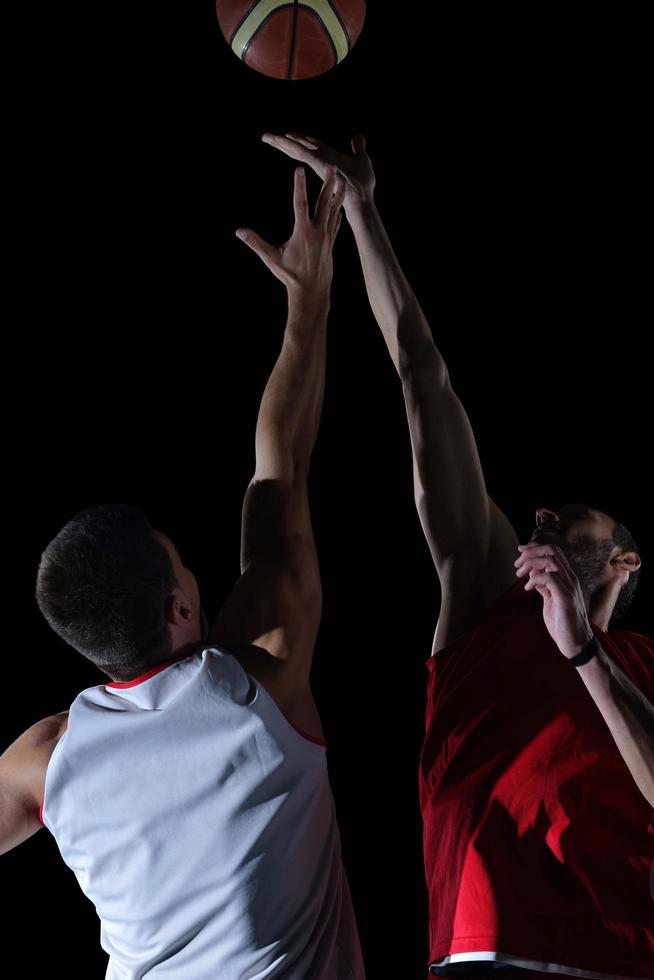 jugador de baloncesto en acción foto