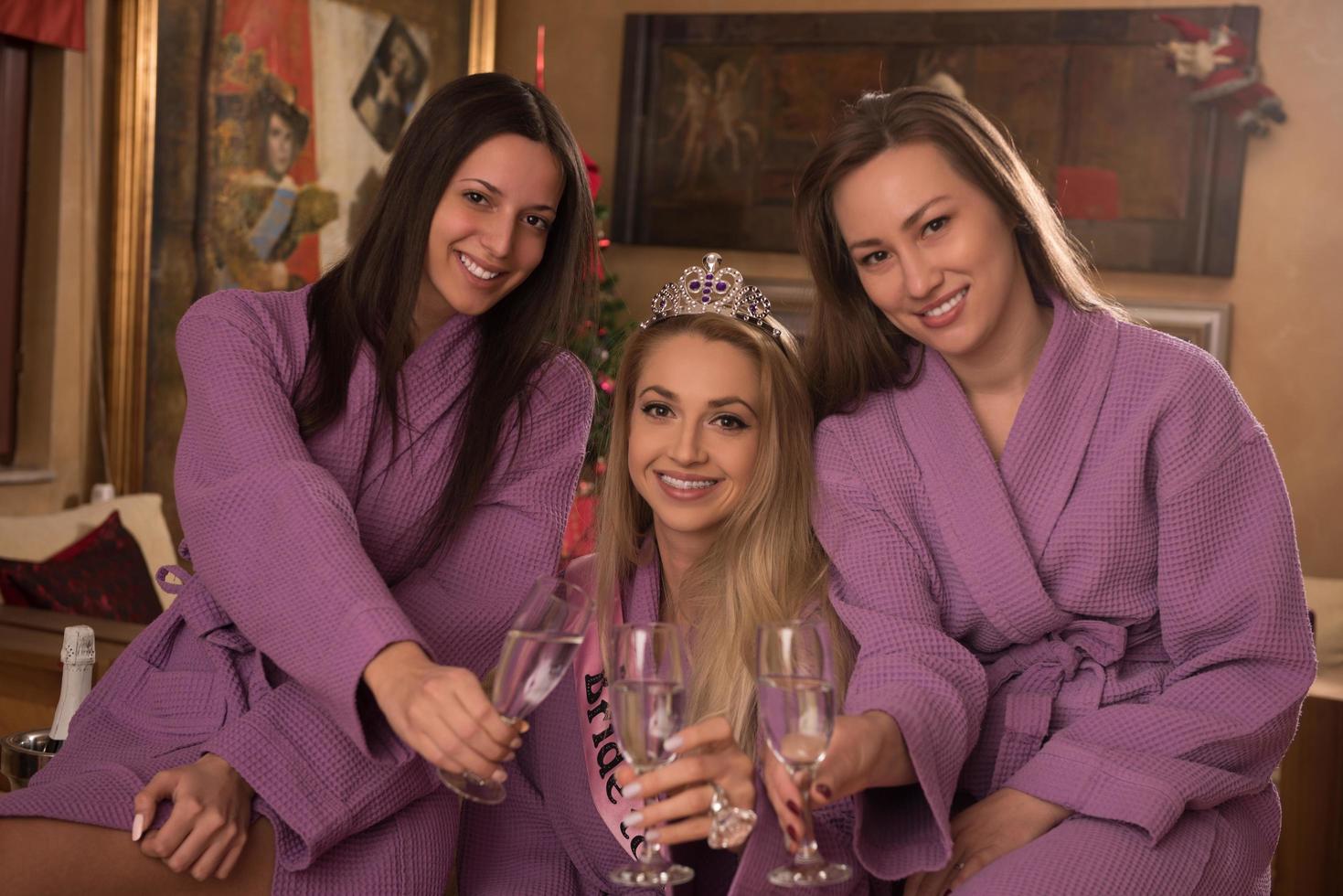 girls have a bachelor party photo