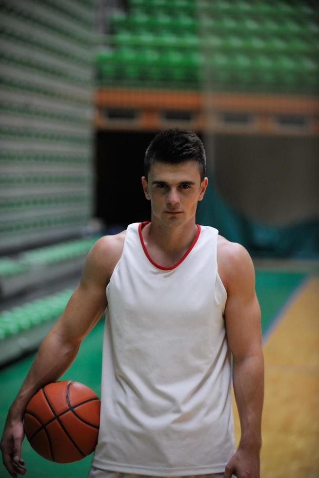 retrato de jugador de baloncesto foto