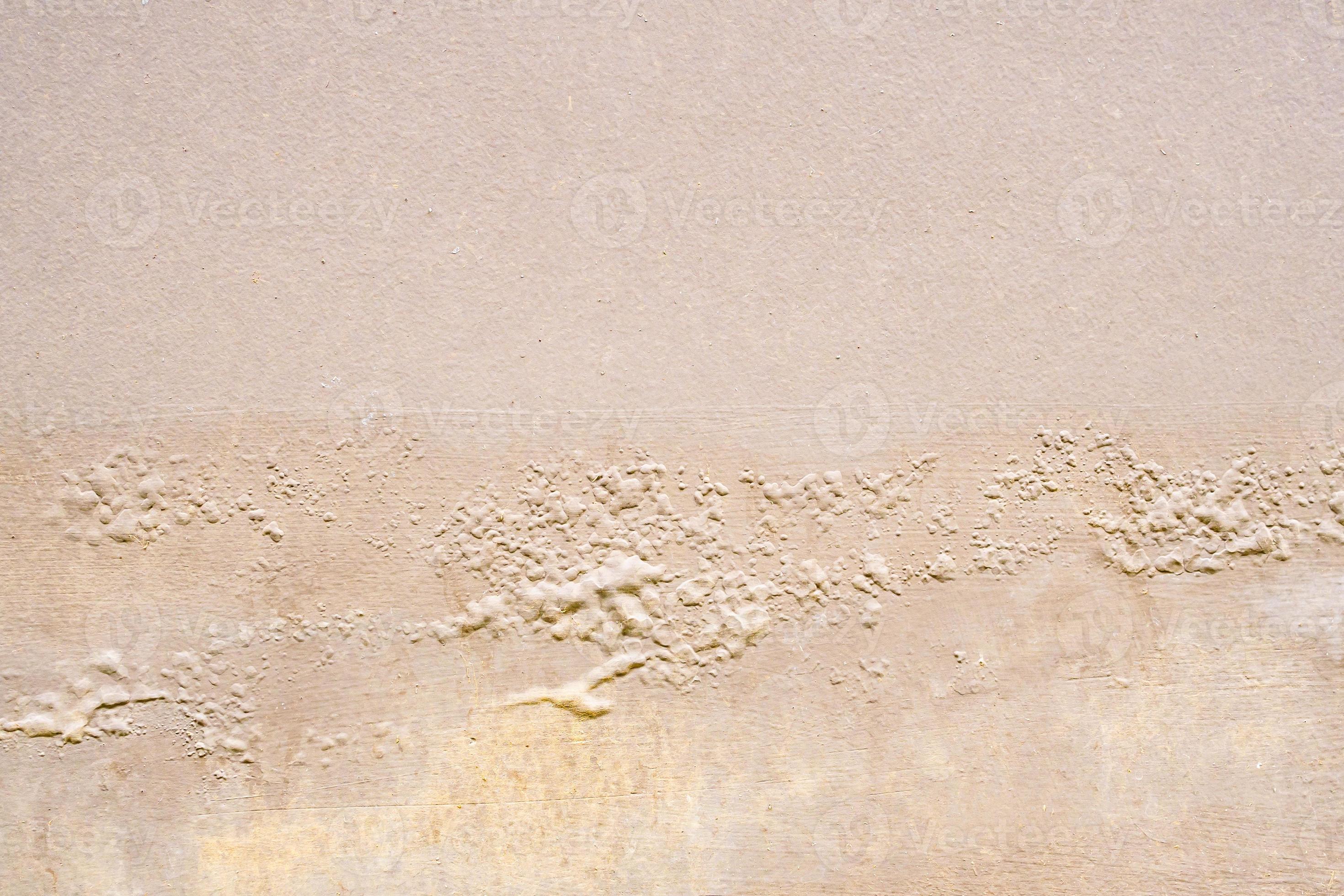 Brown wall damp damaged with peeling paint 12662948 Stock Photo at Vecteezy