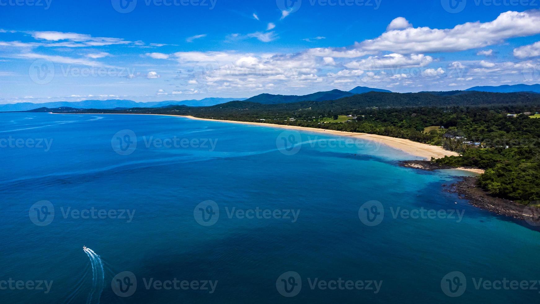 Aerial photos of Mission Beach QLD 12675957 Stock Photo at Vecteezy