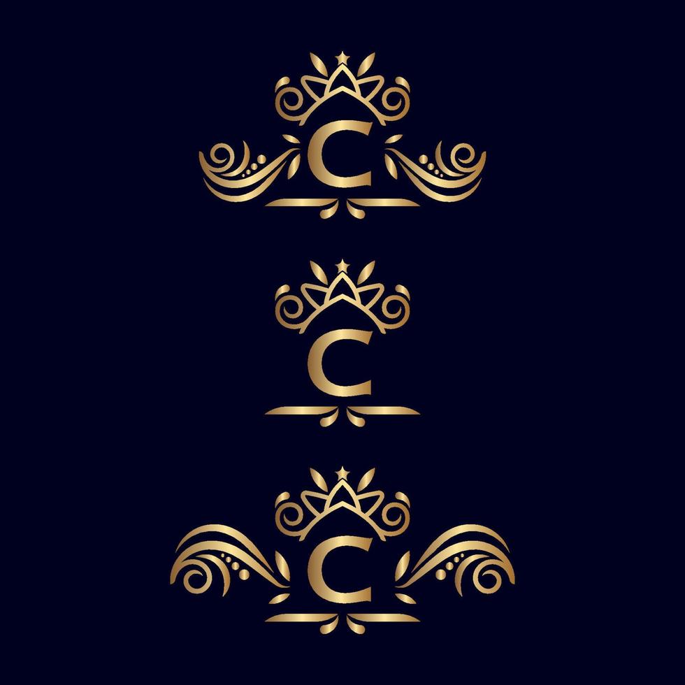 logotipo adornado de lujo real letra c vector