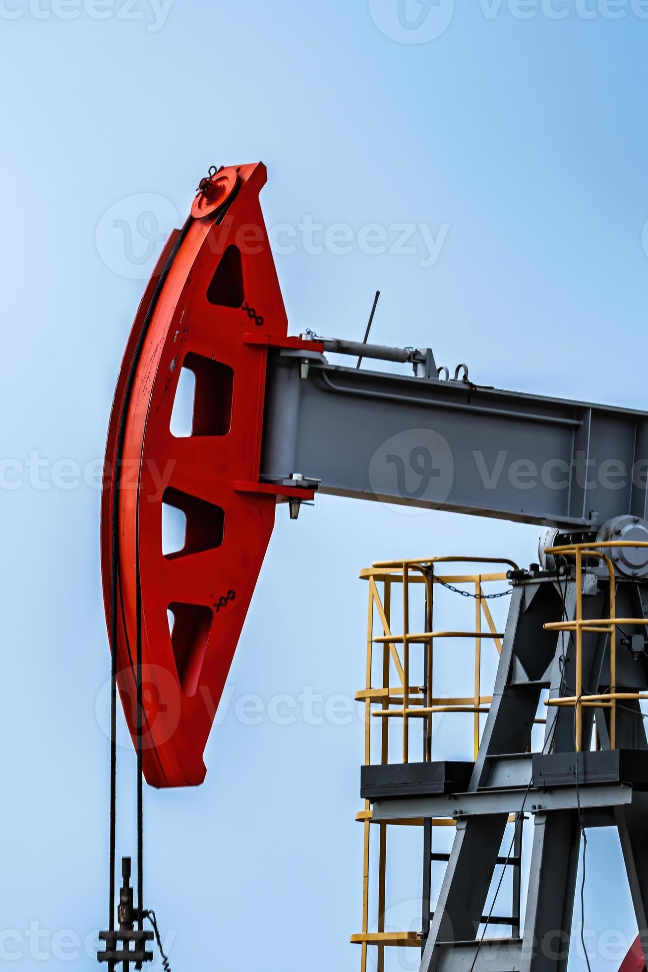 Crude Oil Extraction Close up Detail Of Oil Rig 12707655 Stock Photo crude-oil-extraction-close-up-detail-of-oil-rig-12707655-stock-photo