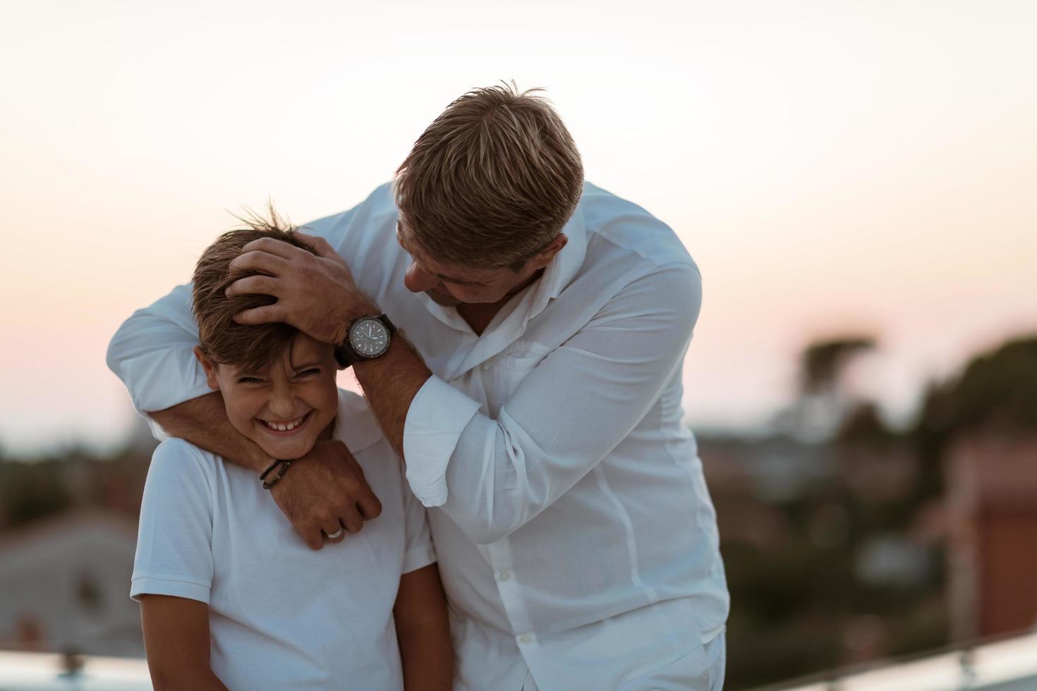 padre e hijo foto