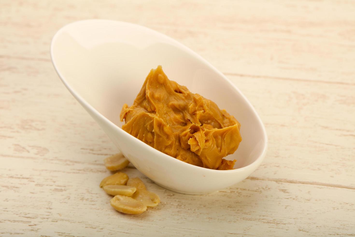 Peanut butter in bowl photo