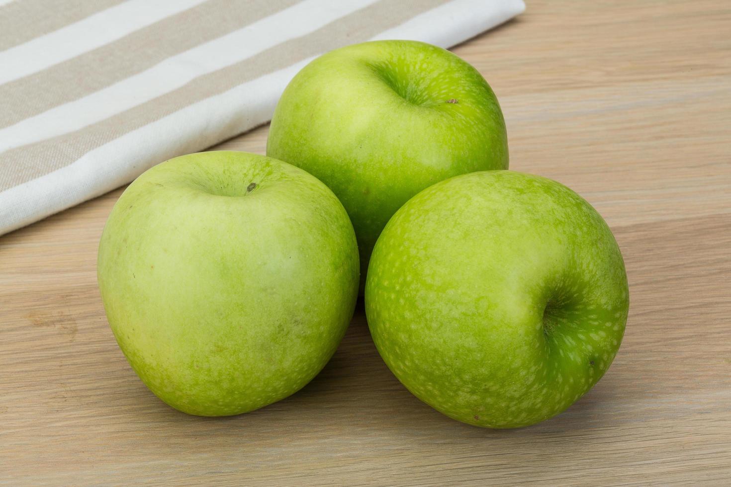 Green apples view photo