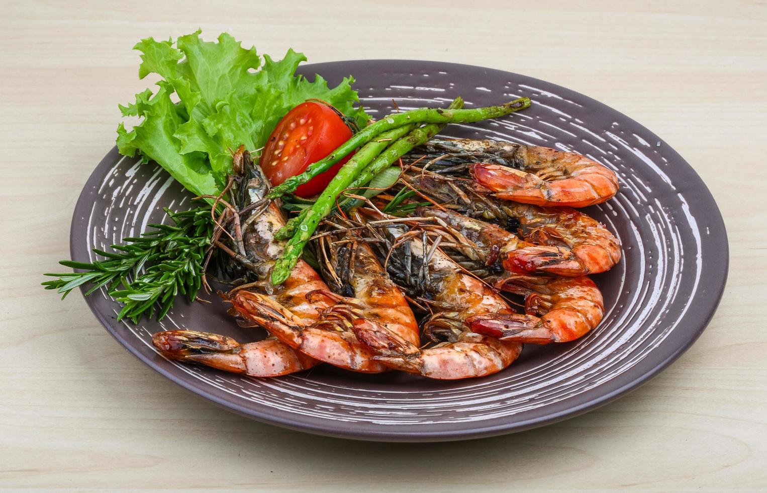 Grilled prawns dish photo