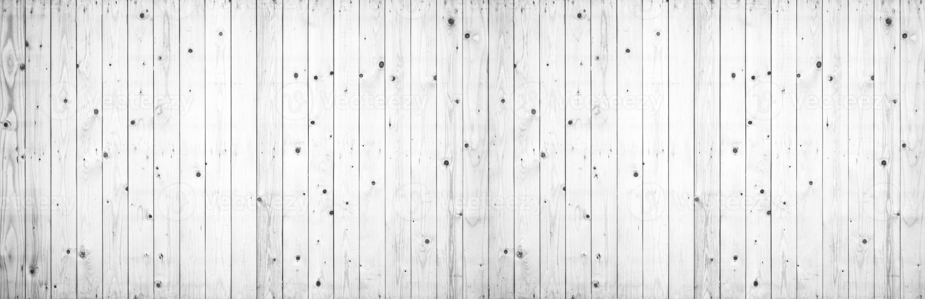 Fondo panorámico de textura de pared de tablón de madera de pino blanco antiguo foto