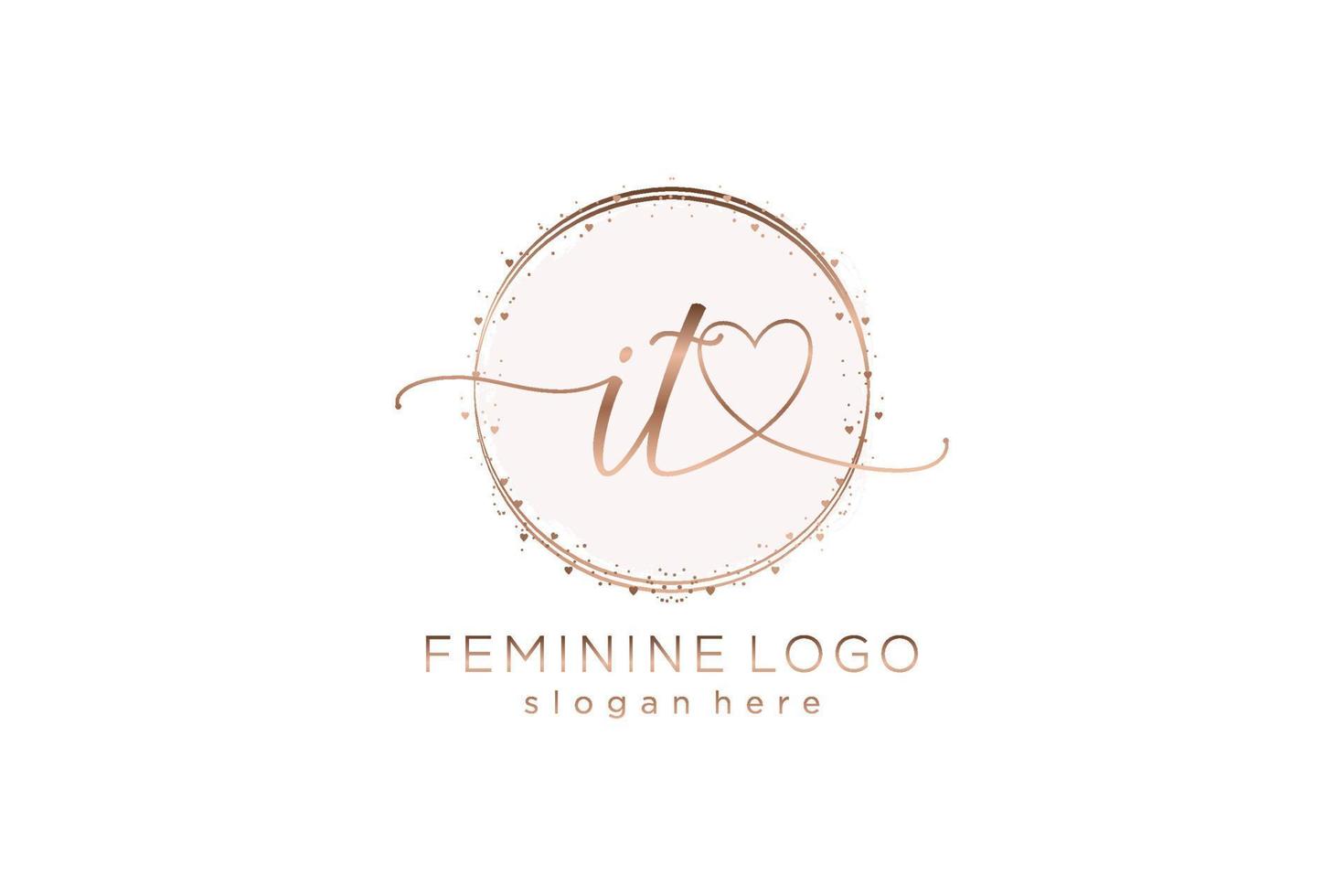 Initial IT handwriting logo with circle template vector logo of initial wedding, fashion, floral and botanical with creative template.