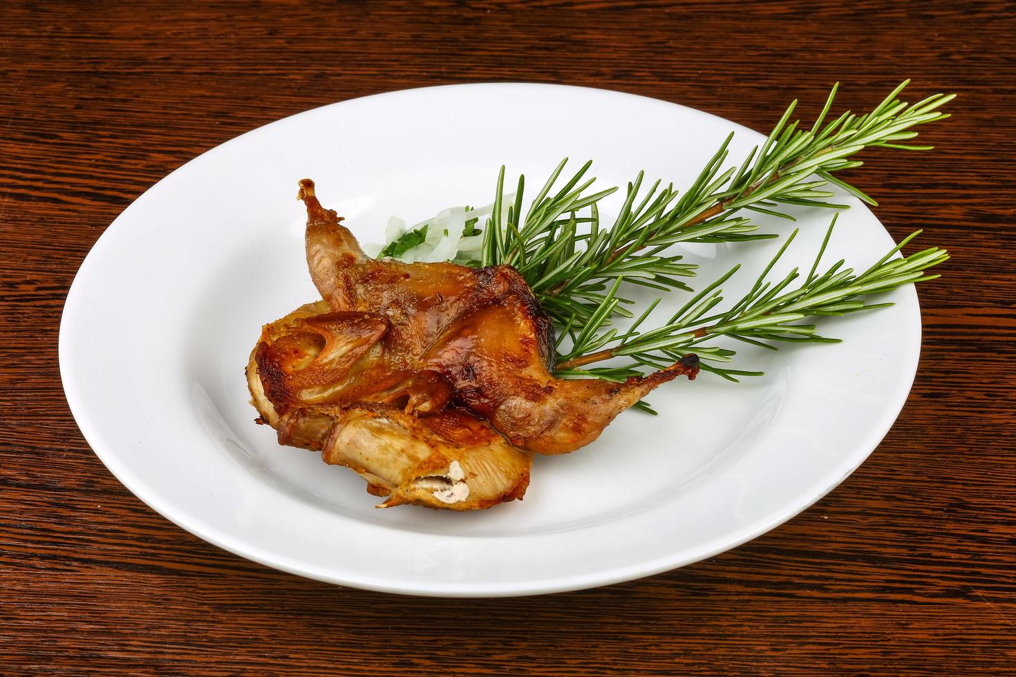 Grilled quail meal view photo