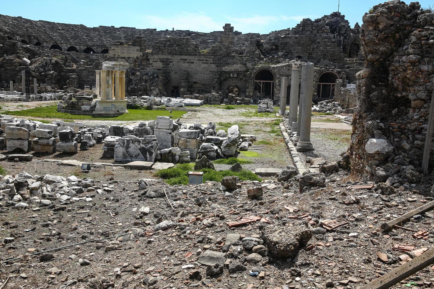 Side ruins view photo