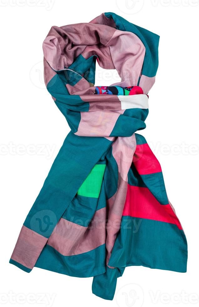 bufanda anudada cosida con tiras de telas de seda foto