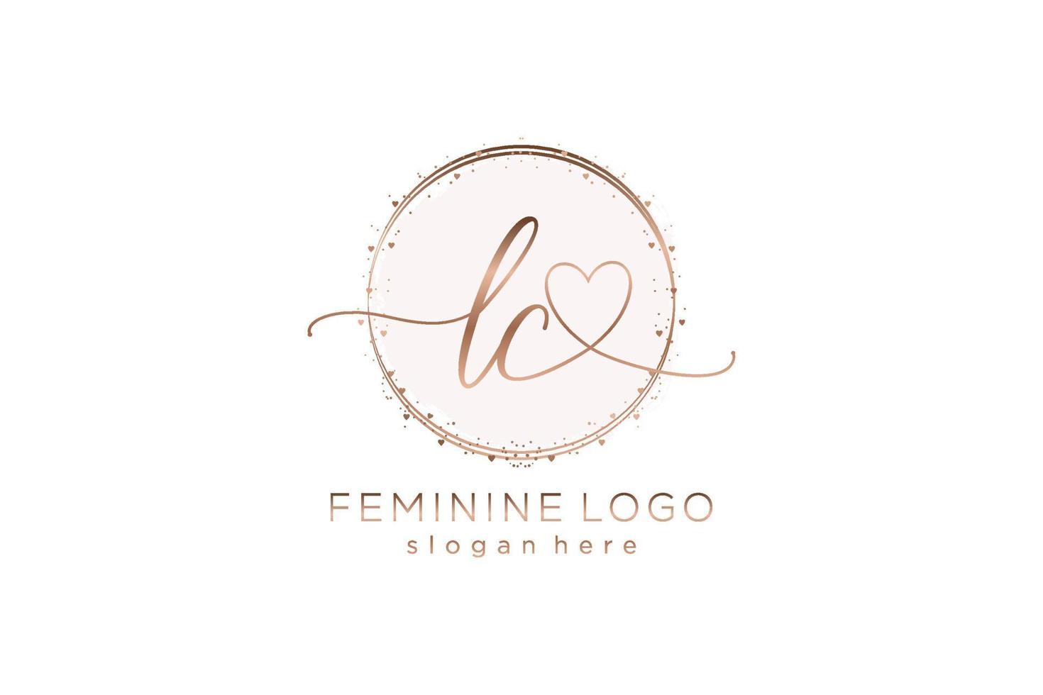 logotipo inicial de escritura a mano lc con plantilla de círculo logotipo vectorial de boda inicial, moda, floral y botánica con plantilla creativa. vector