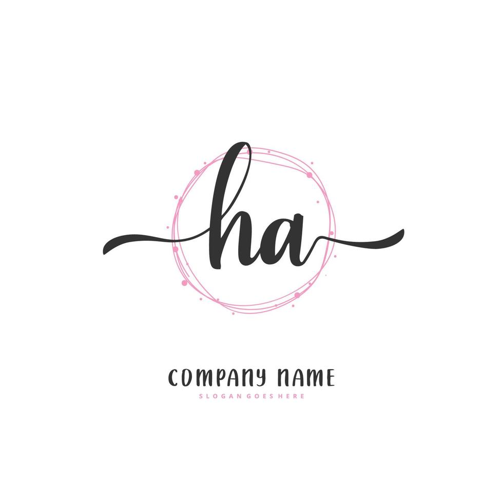 ha escritura a mano inicial y diseño de logotipo de firma con círculo. hermoso diseño de logotipo escrito a mano para moda, equipo, boda, logotipo de lujo. vector