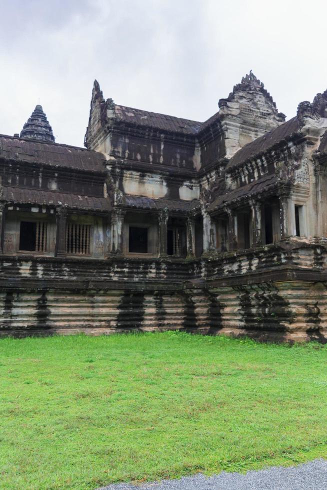 Angkor Wat temple photo