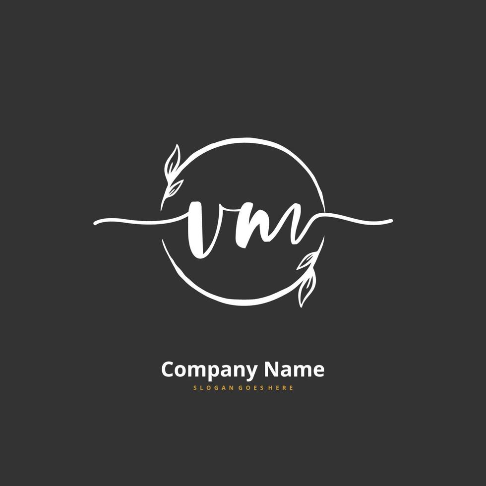 vm vm escritura a mano inicial y diseño de logotipo de firma con círculo. hermoso diseño de logotipo escrito a mano para moda, equipo, boda, logotipo de lujo. vector