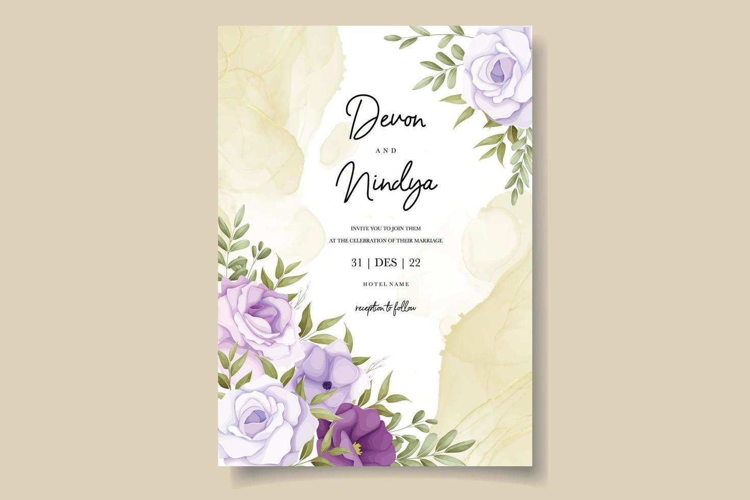 elegante tarjeta de invitación de boda con decoración de flores moradas vector