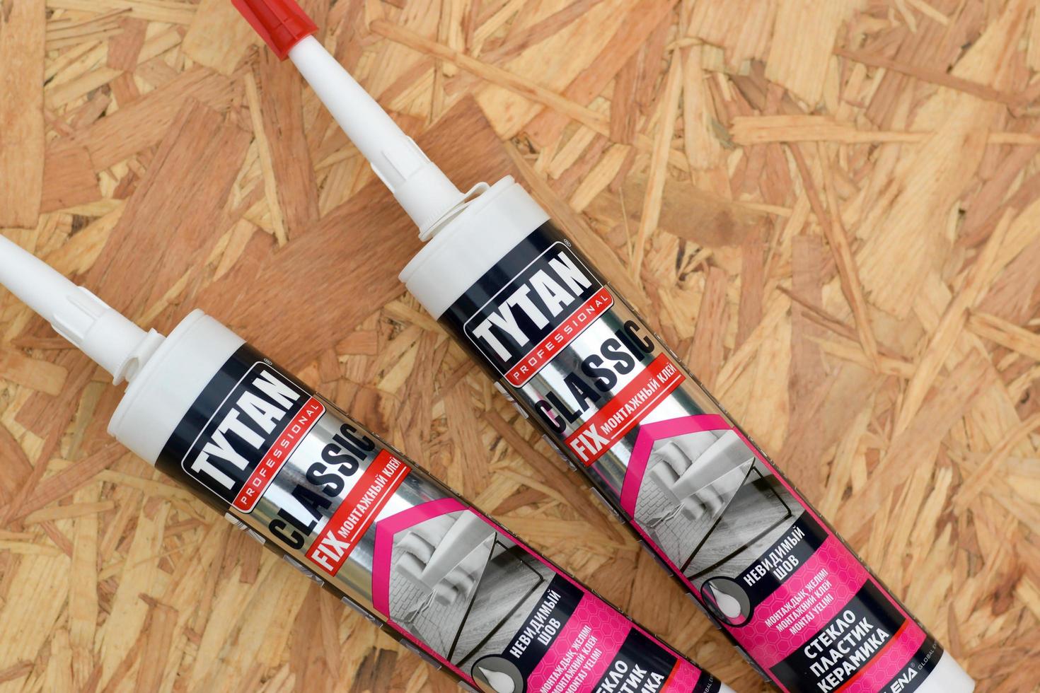 Assembly adhesive tytan professional classic fix invisible seam by Selena Group. Selena Group is a global leader and distributor of construction chemicals photo