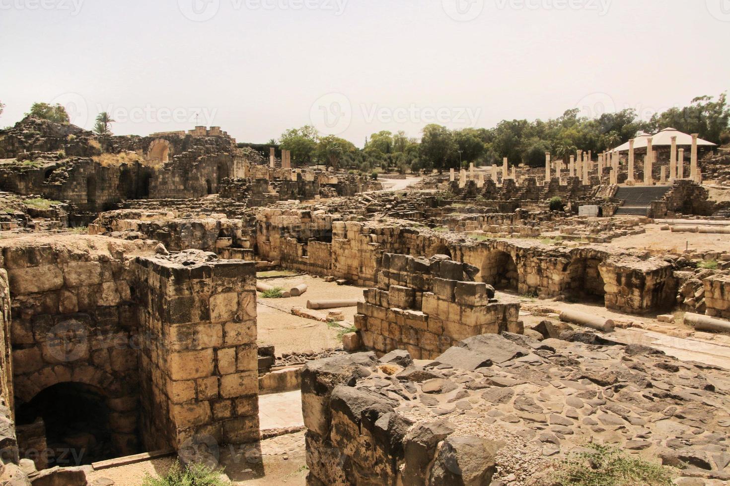 una vista de la antigua ciudad romana de beit shean en israel foto