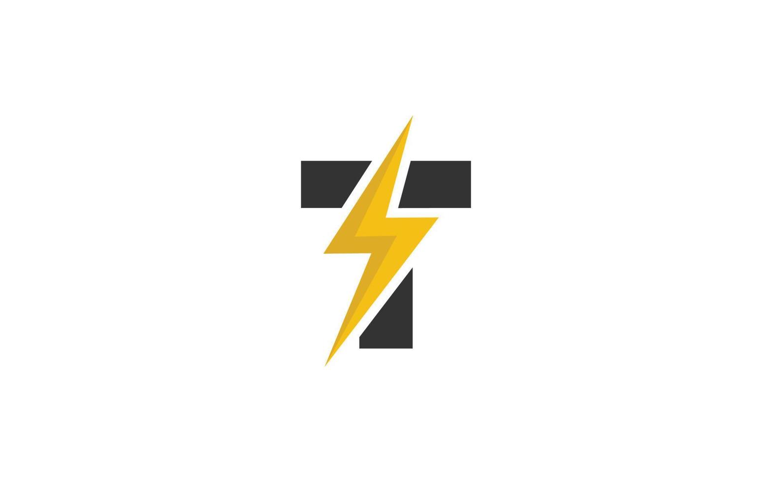vector de energía del logotipo t para la empresa de identidad. ilustración de vector de plantilla de trueno de letra inicial para su marca.