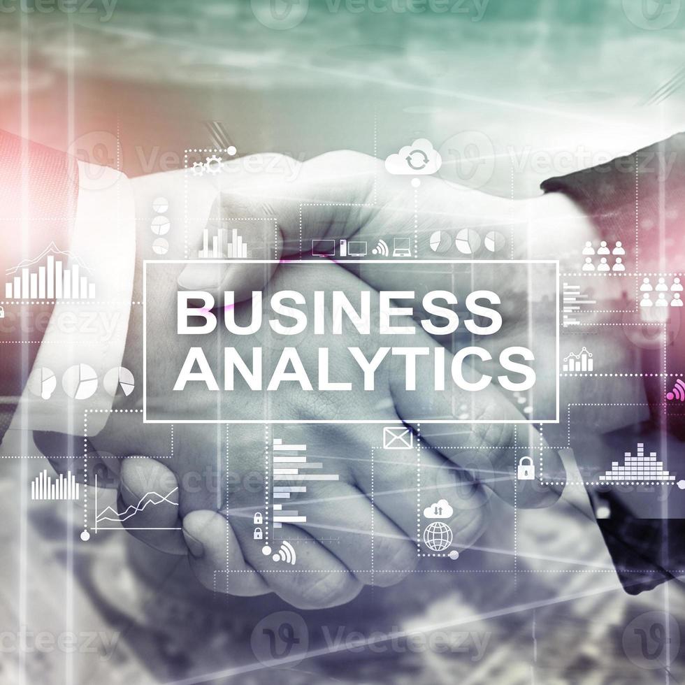 concepto de análisis de negocios sobre fondo de doble exposición. foto