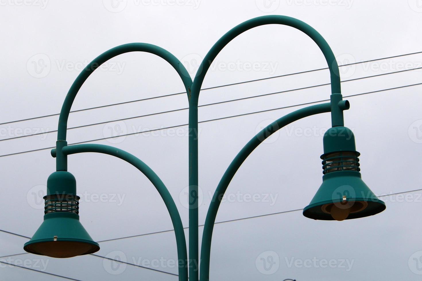 Lantern to illuminate the city street at night. photo