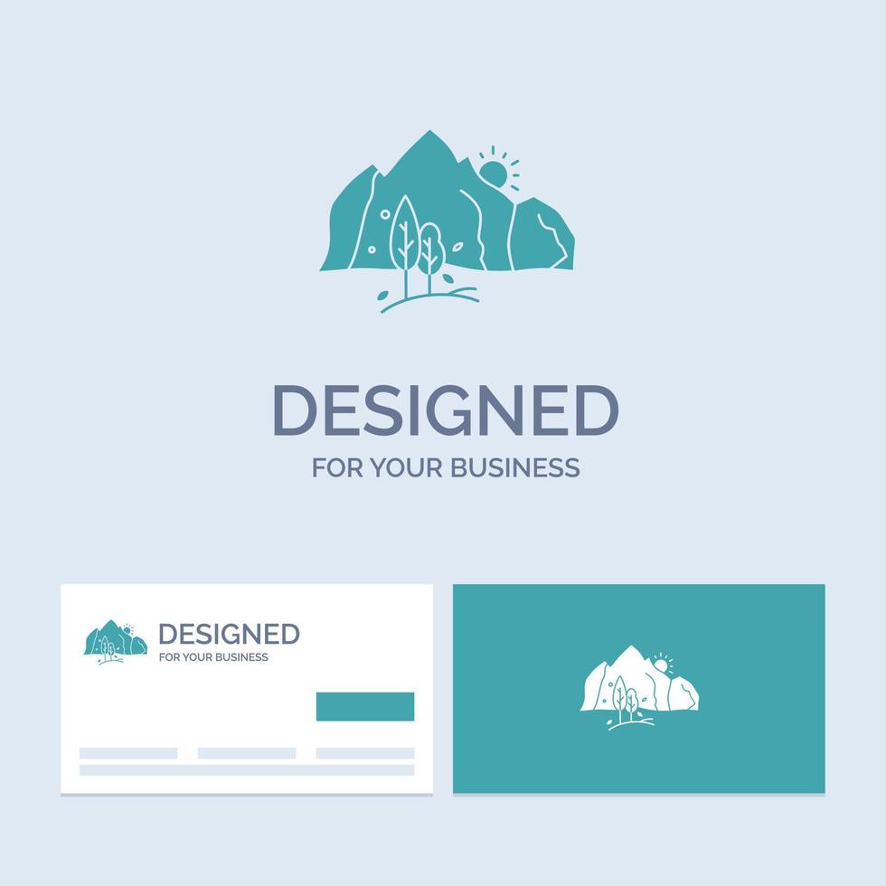 Cerro. paisaje. naturaleza. montaña. símbolo de icono de glifo de logotipo de negocio de árbol para su negocio. tarjetas de visita turquesas con plantilla de logotipo de marca. vector