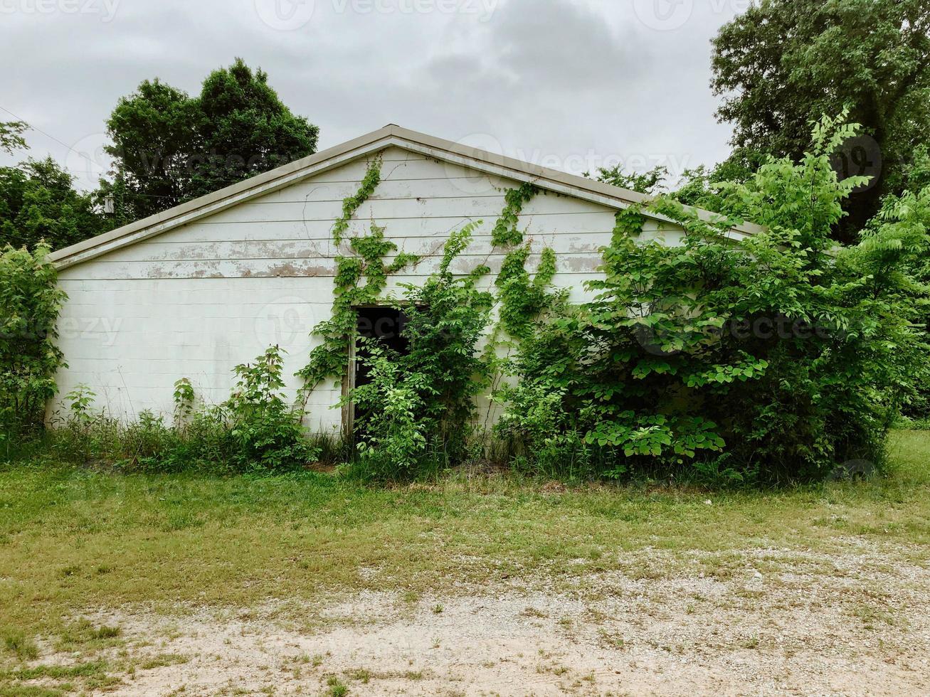 edificios abandonados espeluznantes foto