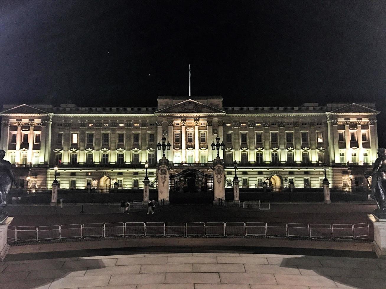 London in the UK in March 2018. A view of Buckingham Palace at night photo