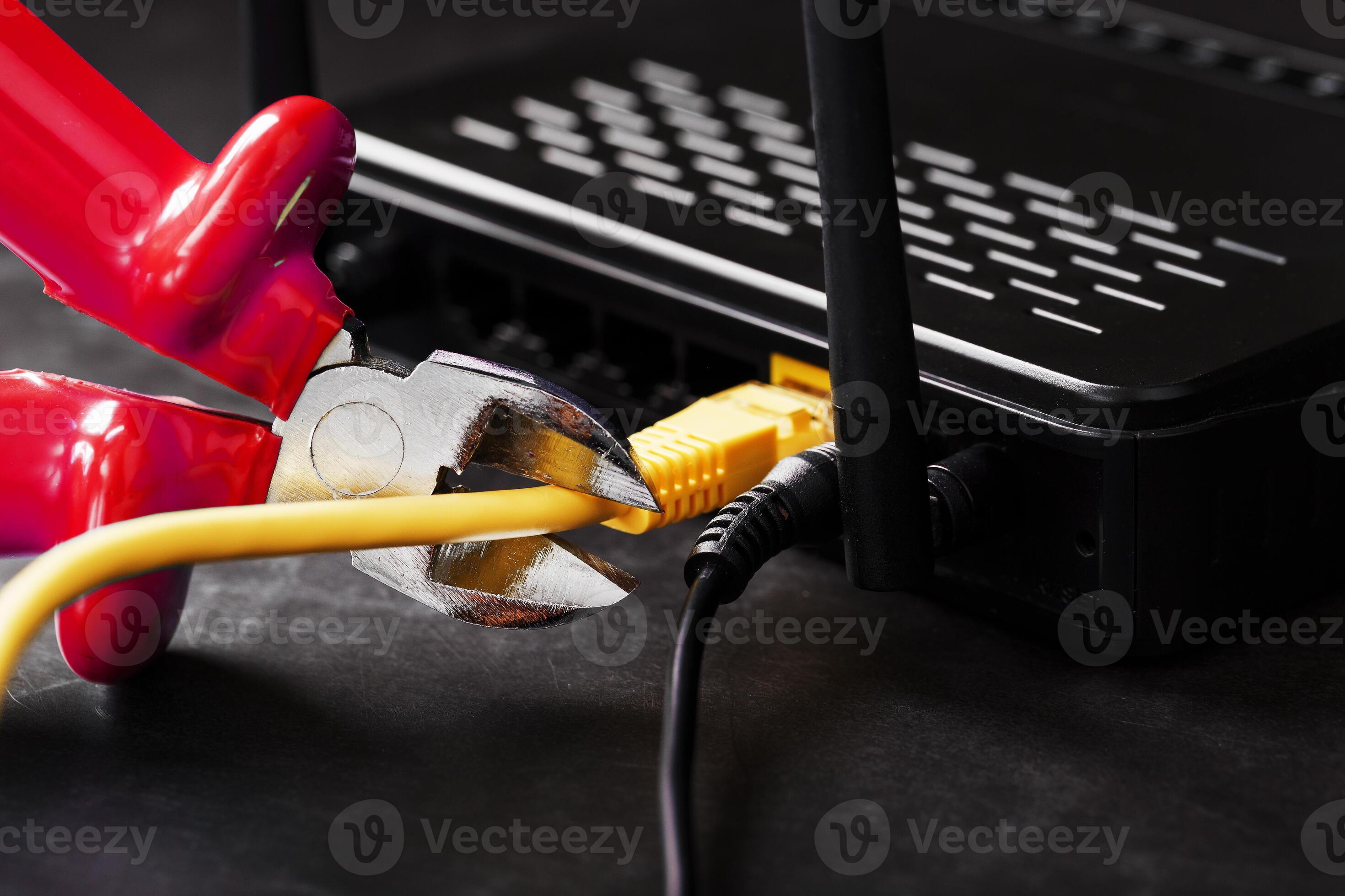 Disconnecting the connection, cutting off the yellow