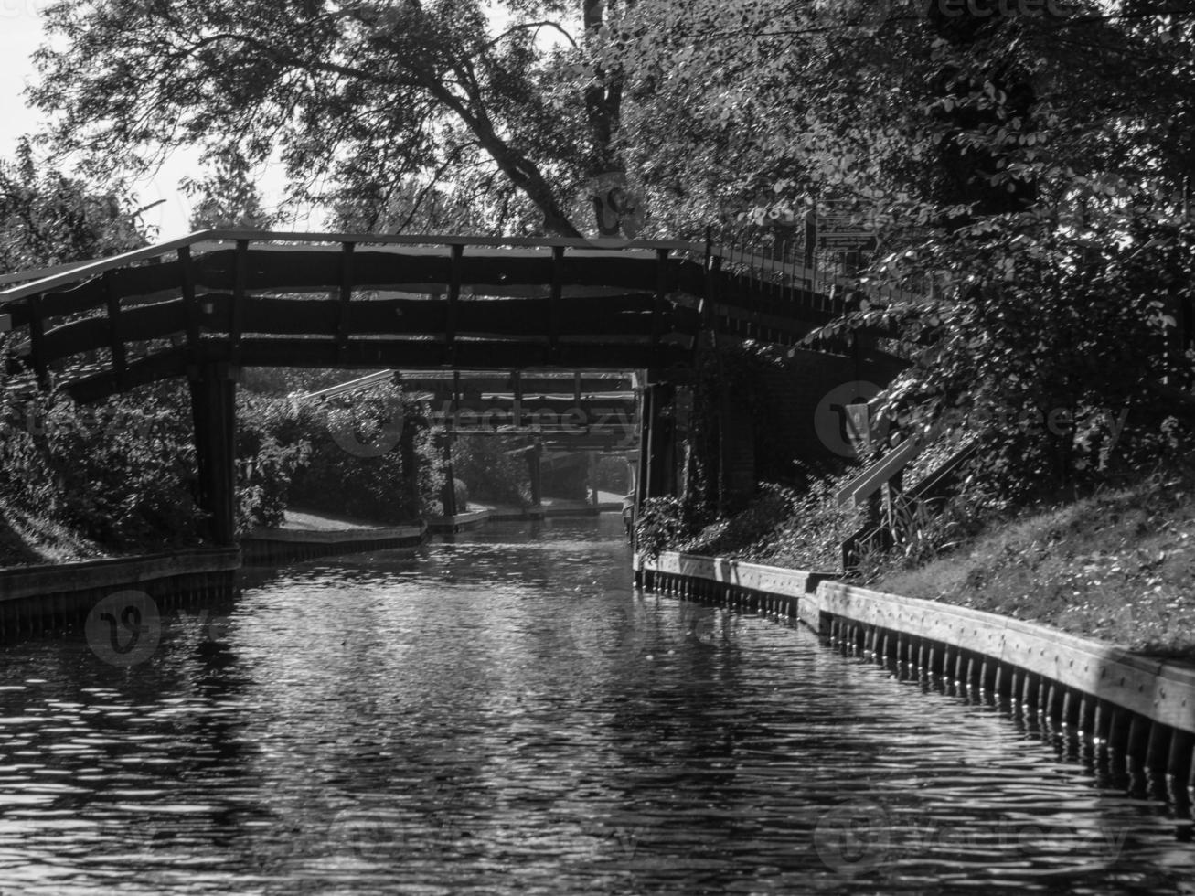 Giethoorn in the netherlands photo