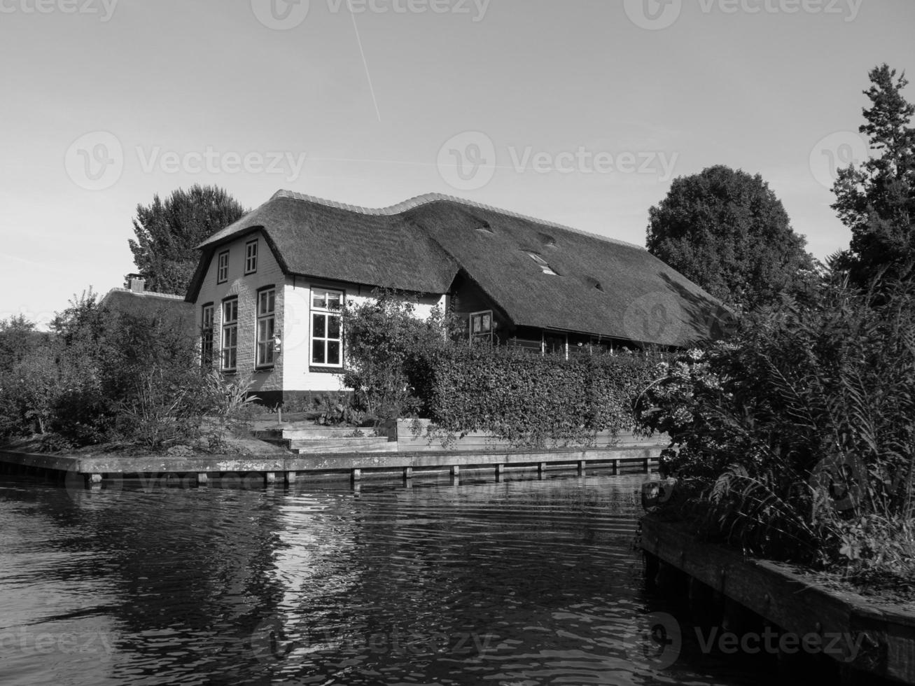 Giethoorn village in holland photo