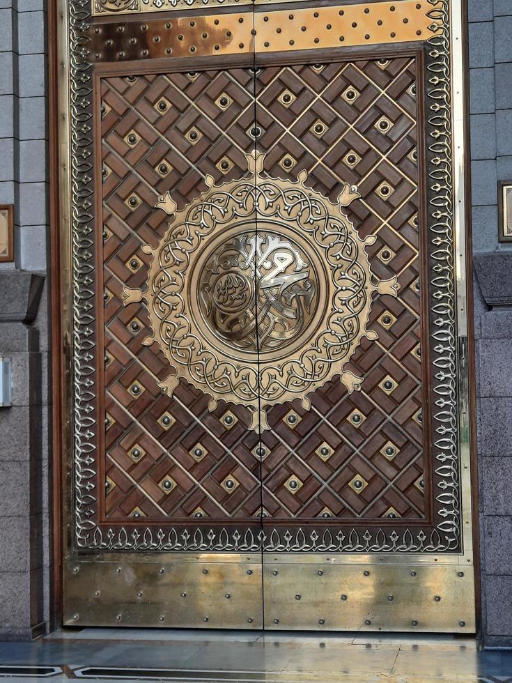 masjid al nabawi door