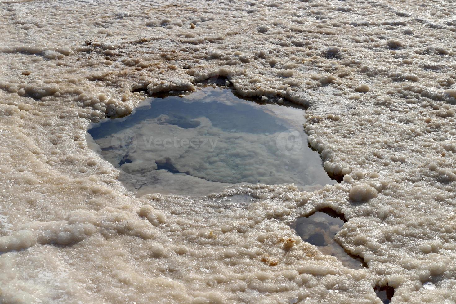 naturaleza y paisajes del mar muerto salado. foto
