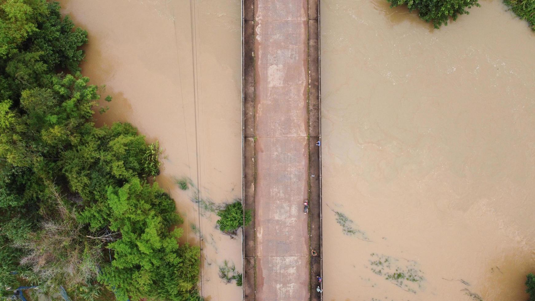 flood in Thailand photo