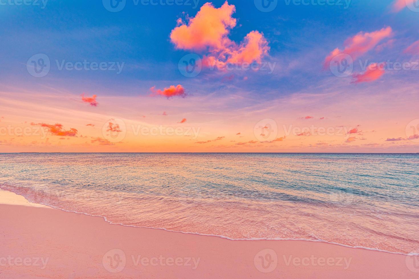 Amazing closeup beach sunset, endless blurred horizon, incredible dreamy sunlight. Relax, tranquility bright beach sand, rays. Positive energy serene solitude sea view. Summer beach golden skyline photo