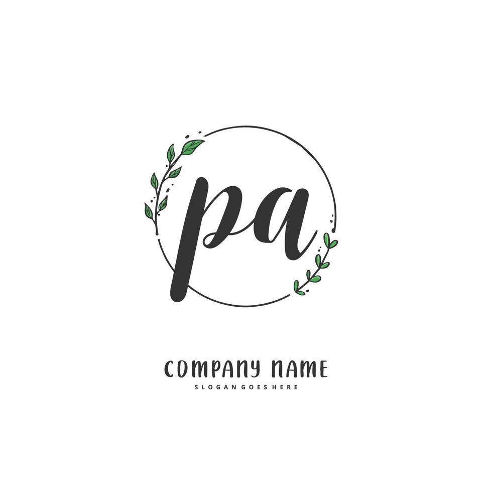 pa escritura inicial a mano y diseño de logotipo de firma con círculo. hermoso diseño de logotipo escrito a mano para moda, equipo, boda, logotipo de lujo. vector