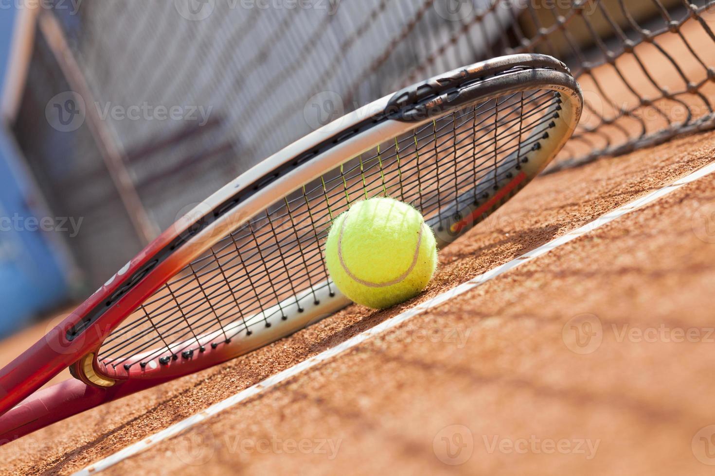 tennis racket, clay court, wta tour, Rolland Garros photo