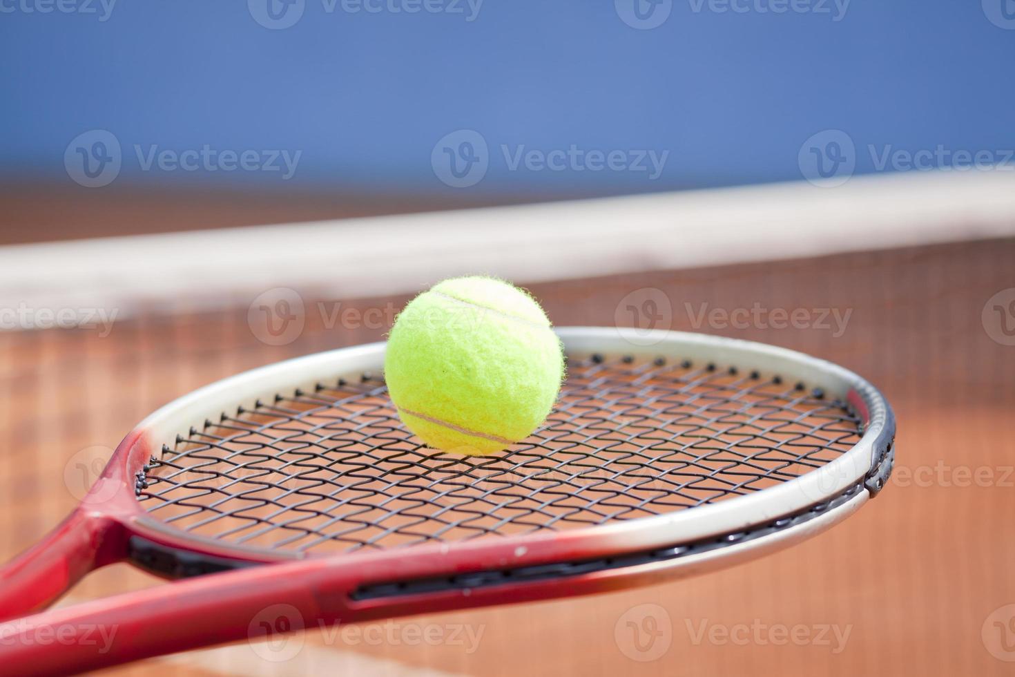 tennis racket, clay court, wta tour, Rolland Garros photo