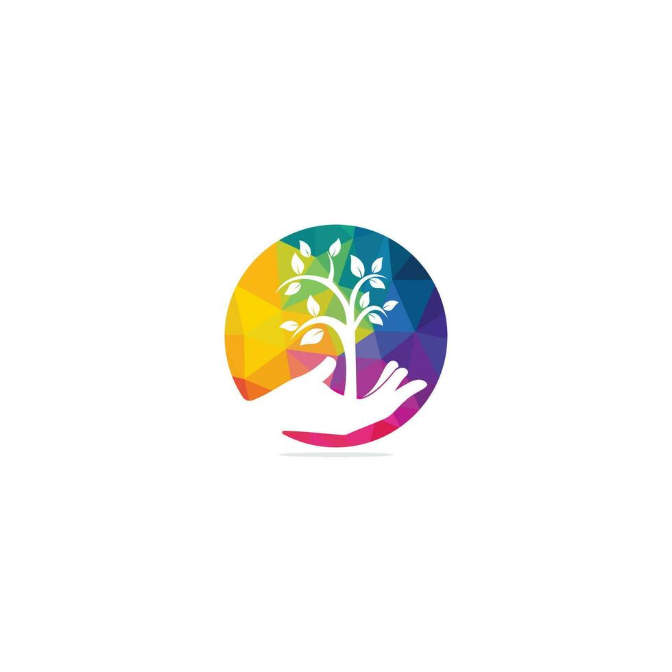 árbol en el diseño del logotipo del vector de la mano. logotipo de productos naturales.