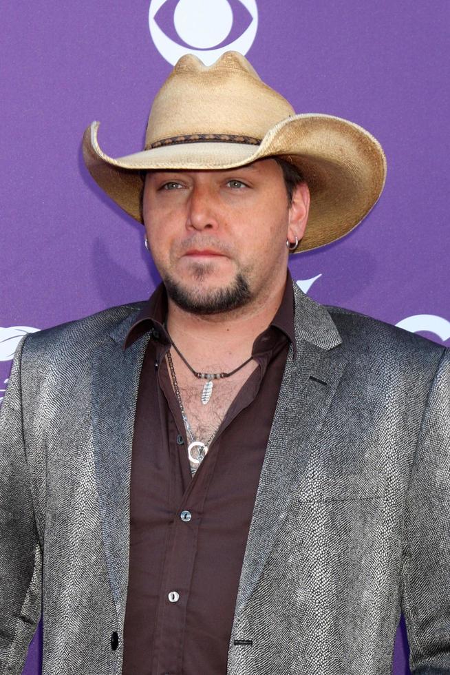 LAS VEGAS - APR 1 - Jason Aldean arrives at the 2012 Academy of Country Music Awards at MGM Grand Garden Arena on April 1, 2010 in Las Vegas, NV photo